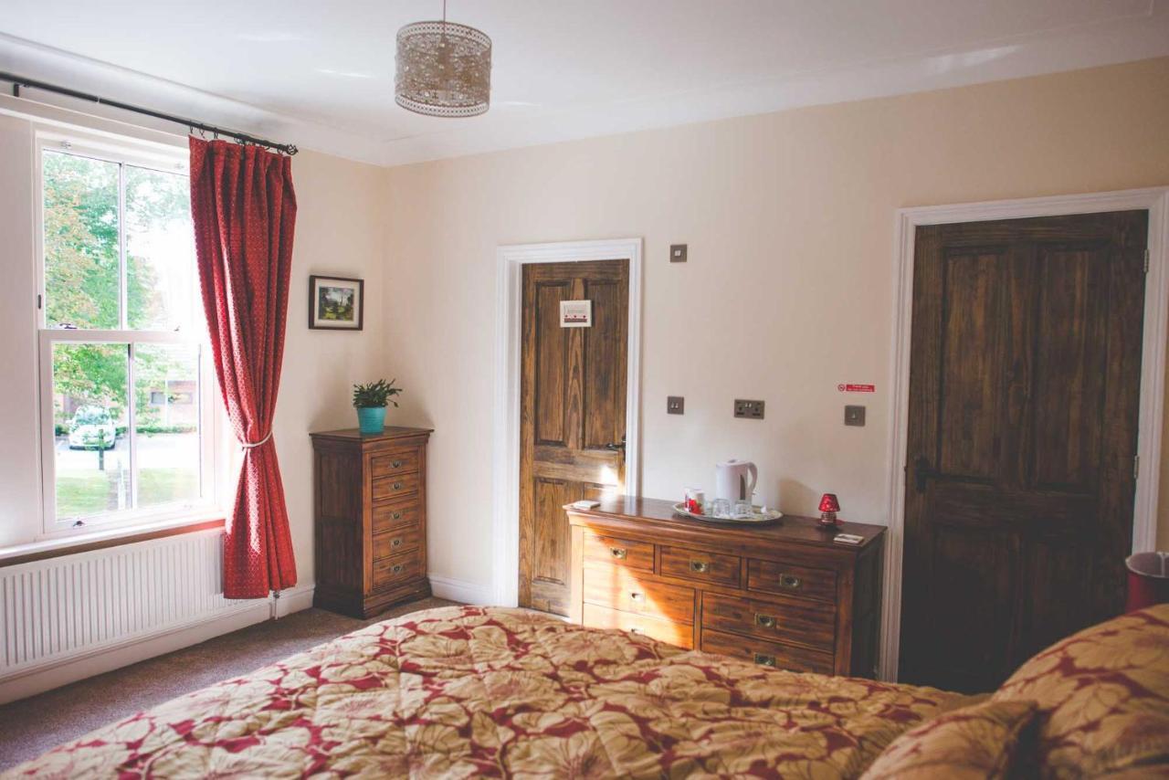 Glencoe Villa Guesthouse Featherstone エクステリア 写真